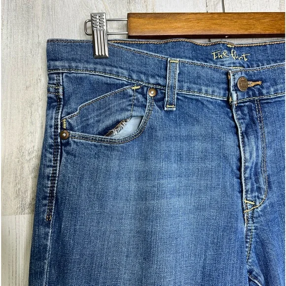 Old Navy The Flirt Women's Low Rise Denim Jeans Blue Size 12 - Picture 5 of 16